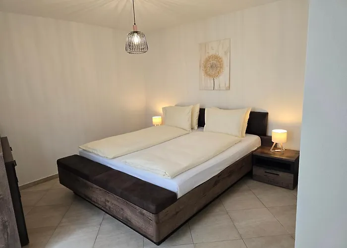 Depandance Garni Golf